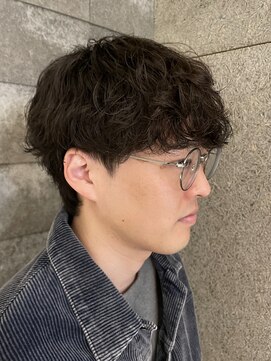 ニアウ 伊勢崎連取店(Niau) MEN’S HAIR/波巻きツイストスパイラル/リバースセンターパート
