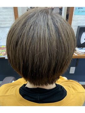 カミイロキレイ ナチュラルショートボブ