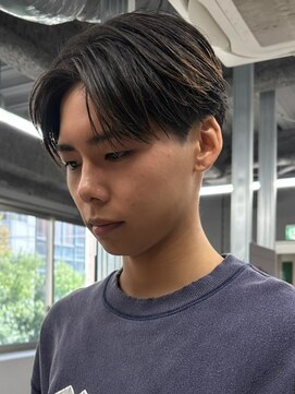 エルマーク 和歌山(L-MARK) センターパート/フェザーパーマ/スパイラルパーマ/men's