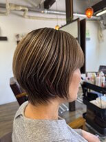 ソヨ ヘアー ミュージアム(Soyo Hair museum) 白髪ぼかし×ショートボブ