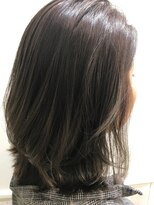 ネオリーブソラ 相模大野店(Neolive sola)&nbsp;オリーブアッシュのレイヤーボブ 【sola:neolive 相模大野店】