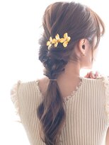 ヘアーサロン ラフリジー(Loufreasy)&nbsp;簡単ヘアアレンジ♪ 結婚式や二次会にもおすすめのくるりんぱ♪