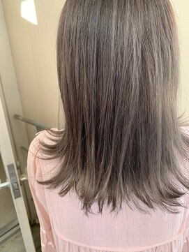 ジーナ 池袋(Zina) #イルミナ#アディクシー#デザインカラー