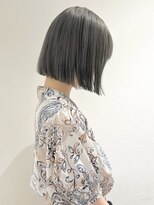 ラミエバイメルト 下北沢(lamie by melt)&nbsp;村上/切りっぱなしボブシルバーグレーアッシュダブルカラー
