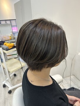 アルターシェリー(aL-ter che'rie) ☆大人ショートマットグレージュ前髪マチルダボブベージュウルフ