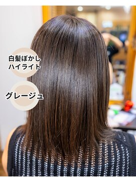 ヘアーメイク ダンス(hair make DANCE) 白髪ぼかしハイライト リピーター様　落ち着いたグレージュ