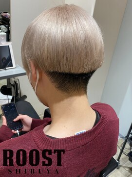 ルースト 渋谷店(ROOST) ホワイトミルクティーベージュ