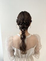 ユーフォリア 青山(Euphoria)&nbsp;編みおろしアレンジ/ヘアセット/お呼ばれヘア＊担当yuki