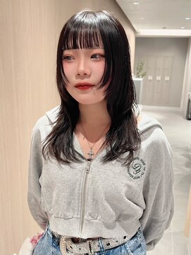 ニューワン バイ ネイバー 立川(Newone by neighbor) レイヤーカットナチュラルハイトーンデザインカラー[立川駅]