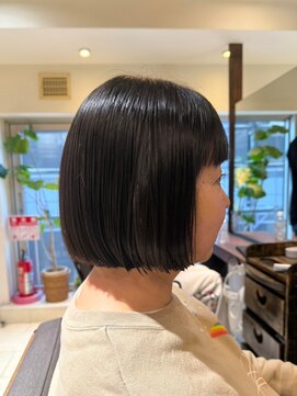 ヘアリゾート粋 ティガ 池袋店(tiga) 艶髪/切りっぱなしボブ