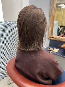 キラーナセンダイ(KiRANA SENDAI) 大人外ハネボブ×アッシュベージュ