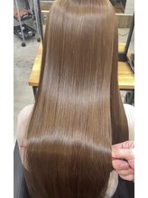 ブリーチなしでダメージレスに透明感を出せるブリーチなしダブルカラー♪