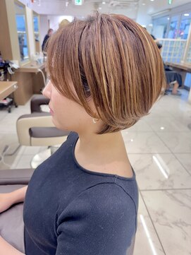 アッシュ 下北沢店(Ash) ボブっぽいショートボブ