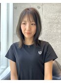 透明感バツグン！オリーブベージュ