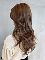 アルバム 銀座(ALBUM GINZA)&nbsp;グレージュロング暗めカラー韓国ヘア顔周りレイヤー_ba567882