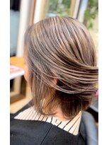 ココモ(cocomo)&nbsp;細めハイライトデザインカラー♪