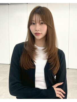 ユーフォリア 銀座本店(Euphoria) ロングカット レイヤーカット 透明感カラー