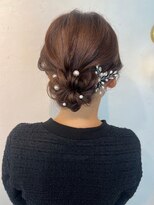 フェリーチェ 六本木店(Felice)&nbsp;アップスタイル　シニヨン　結婚式ヘア　参列