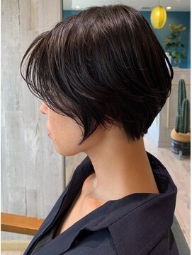 ニード(NIDO) ウエット束感こなれショート！！！