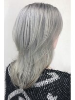 ネックス 表参道本店(nex)&nbsp;【nex 表参道】ホワイトシルバーブロンド