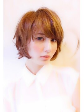 ブーケ(BOUQUET) マニッシュショート・前下がり・大人かわいい・ショートボブ
