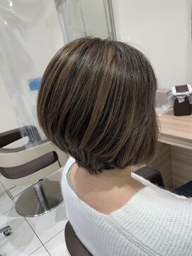 アッシュ 戸田公園店(Ash) 白髪ぼかし×エアータッチハイライト