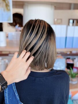 ヘアメイク ミチ 富田店(HAIRMAKE MICHI) 【MICHI 富田店　古作蓮】ミニボブ　シャドールーツ