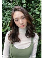 クーエフー(coo et fuu)&nbsp;20代30代40代 ラフなウェーブのセミロング2 藤沢