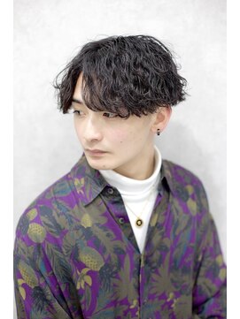 ジェイドゼロウィズアクロス(JADE -zero- with AKROS) 波巻きパーマ