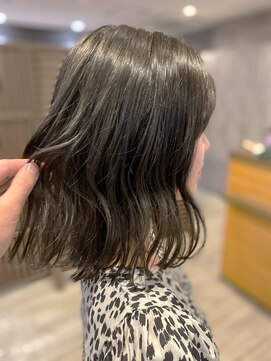 トレ(tre.) 甲子園口/髪質改善/白髪染め/ショート/酸性ストレート/美容室