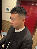 銀座マツナガ 神田店&nbsp;クロップスキンフェードアイロンパーマショートメンズワイルド