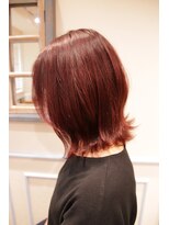 リベルタ(Re:berta)&nbsp;ブリーチ無しワンカラーボルドー外ハネぱっつんボブ
