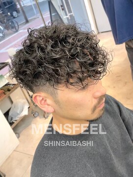 メンズフィール 心斎橋(MEN'S FEEL) スペインカールツーブロックくるくるパーマ