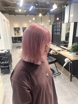 ジーニー 横浜(giinii)&nbsp;ミニボブ__ハイトーンボブ__ブリーチカラー__ペールピンク