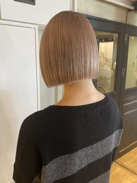 マジコ 原宿(Magico) ボブ/ベージュカラー/ブリーチ/ダブルカラー/原宿