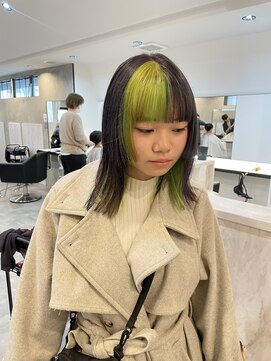 ユニコ(unico) デザインカラー/ウルフ/レイヤーカット