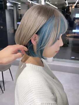 ファイブバイジエクト 堀江(FIVE by The Ect) ブルーカラー/インナーカラー/ホワイトブロンド