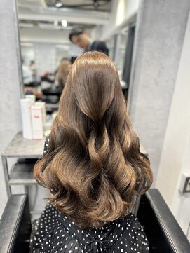 ジゼル 梅田(GiseL) アッシュブラウン