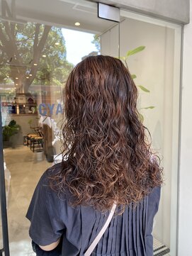 ウェーブパーマ