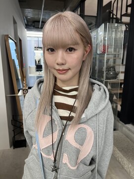 ホワイトベージュ