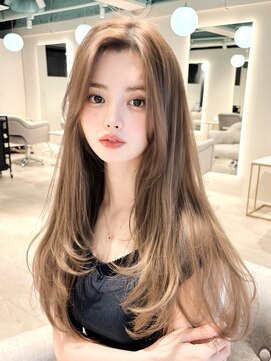 マインバイアフロートギンザ(MYNE by AFLOAT GINZA) レイヤーカット/顔周り/ミルクティーベージュ