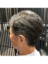 スカイ ビューレックス 丸の内店&nbsp;センターパート　ニュアンスパーマスタイル