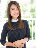 品のある大人ストレートスタイル