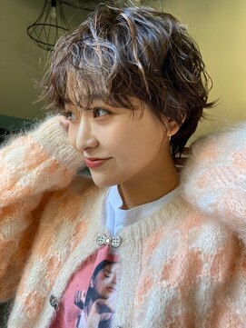 クロム(Chlom) 【chlom立川】丸みマニッシュショート×オレンジポップ New Open