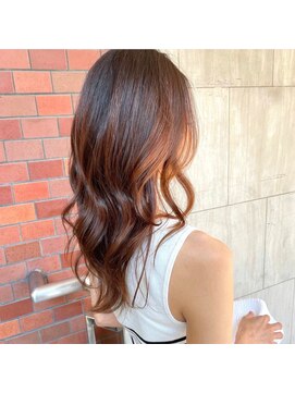 モア 下通店(MORE) 目を引く華やかさ!! ロングレイヤーカット