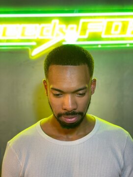 グリーディーフォックス 代々木(Greedy FOX) 韓国マッシュ/センタ-パ-ト/ツイストスパイラル/スキンフェード