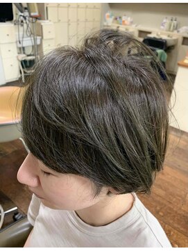 ヘアーシシス(Hair sisis) ショート