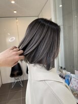 アライブ ハラジュク(ALIVE harajuku)&nbsp;グラデーションカラーバレイヤージュインナーカラー　ryota