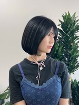 ピープスアンドスー 表参道 渋谷(Peeps&Suu.) ソ・アリボブ/韓国ヘア/重めボブ/ブルーブラック