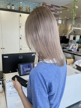 美容室 サワコ 国府店(SAWAKO) パールホワイトグレージュ